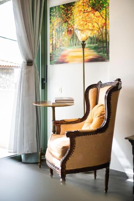 Queen's Stone Legend, Royal Living By Acropolis Holiday home
